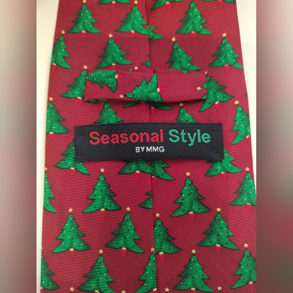 Christmas Tree Tie Season Style MMG Red Necktie Holiday Wear Vivid Color - Picture 3 of 6